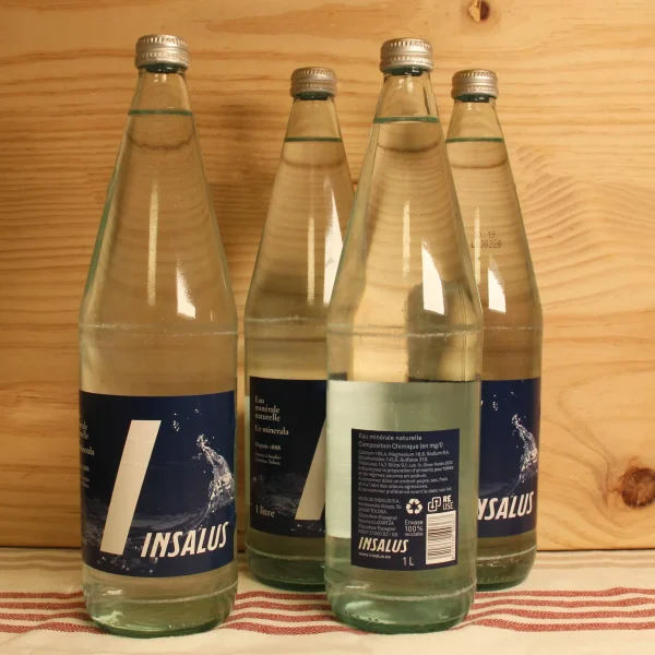 Eau minérale plate - 6 x 1L - Vins sélectionnés – Goût et élégance | Livraison gratuite dès 50€