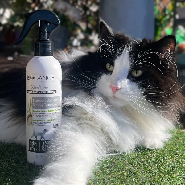 Spray Desenredante para perros y gatos | Xtra’ Liss Biogance - Productos Alimentarios Cuidadosamente Elegidos – Envío Gratuito 35€+